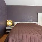 Apartment Queen Of *